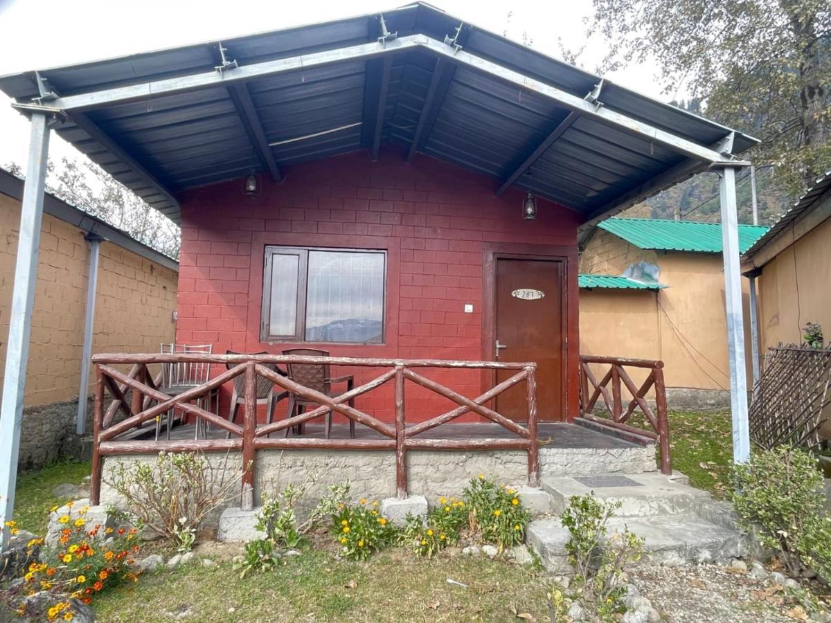 Flora Hills View Hotel Manali  Ngoại thất bức ảnh