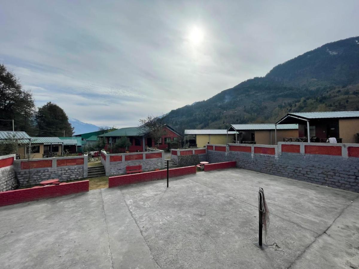 Flora Hills View Hotel Manali  Ngoại thất bức ảnh